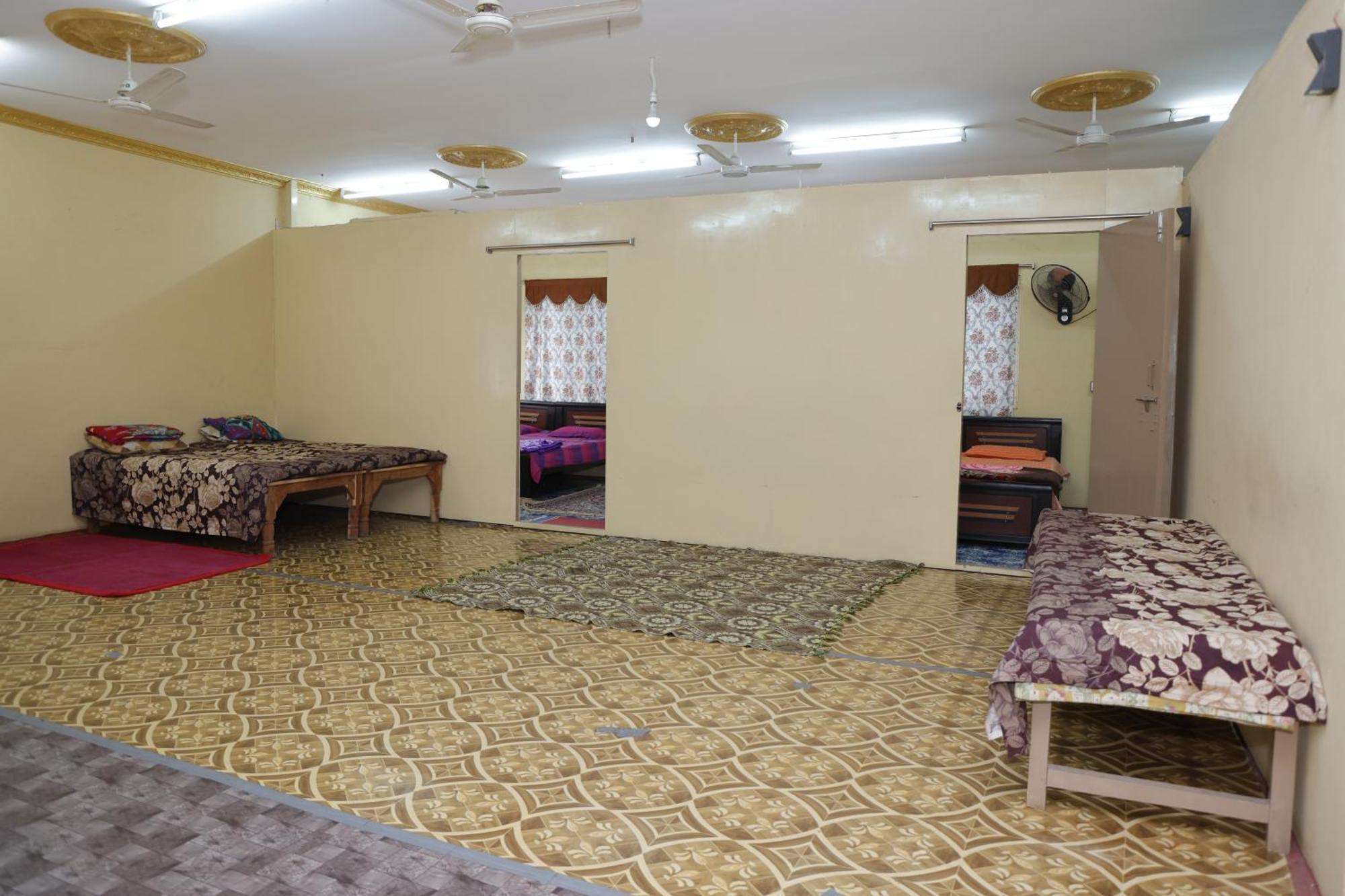 Apartamento 3 Bhk Non-Ac For 4 To 10 Guests For Families Hyderabad Exterior foto