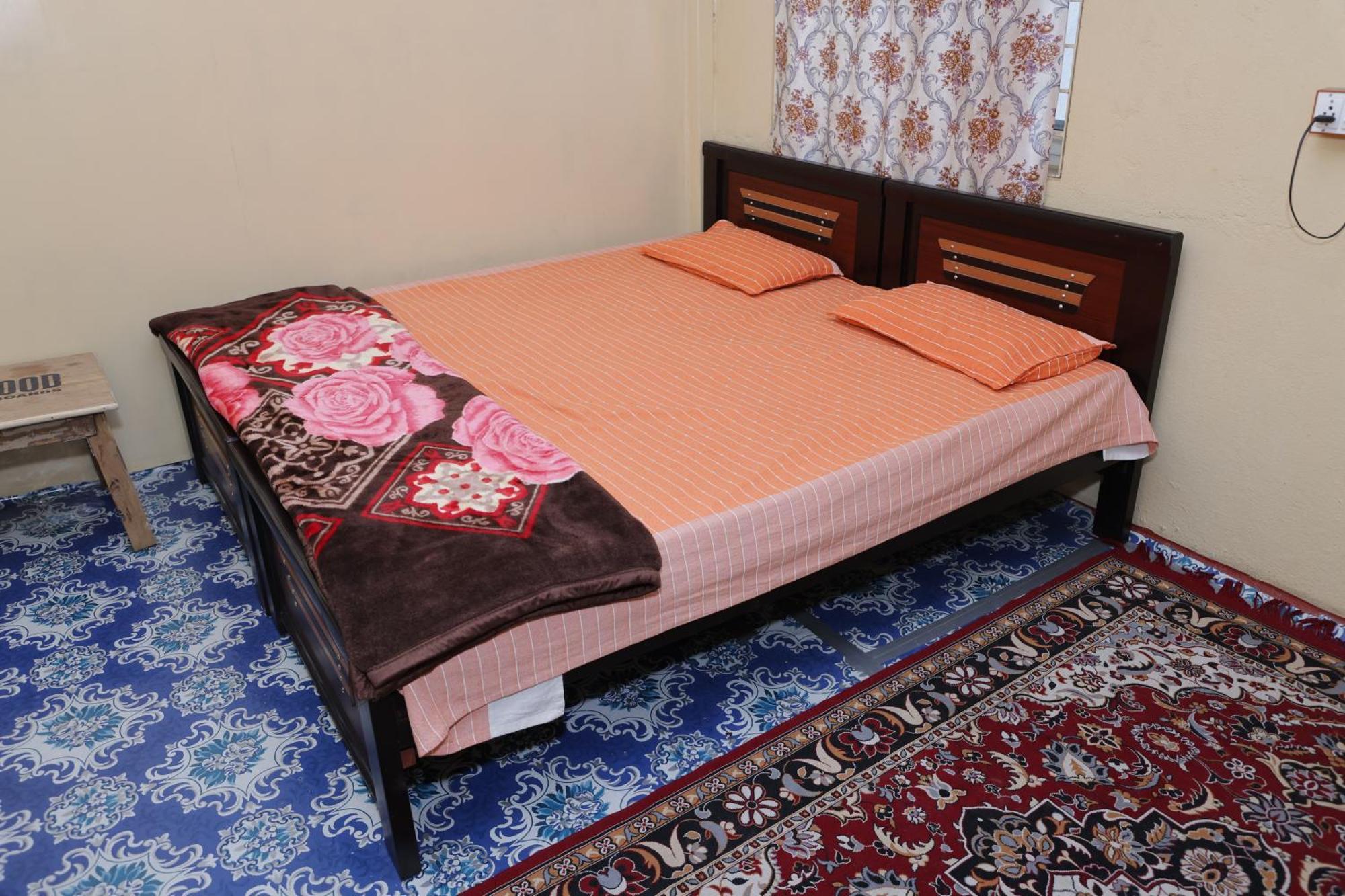 Apartamento 3 Bhk Non-Ac For 4 To 10 Guests For Families Hyderabad Exterior foto
