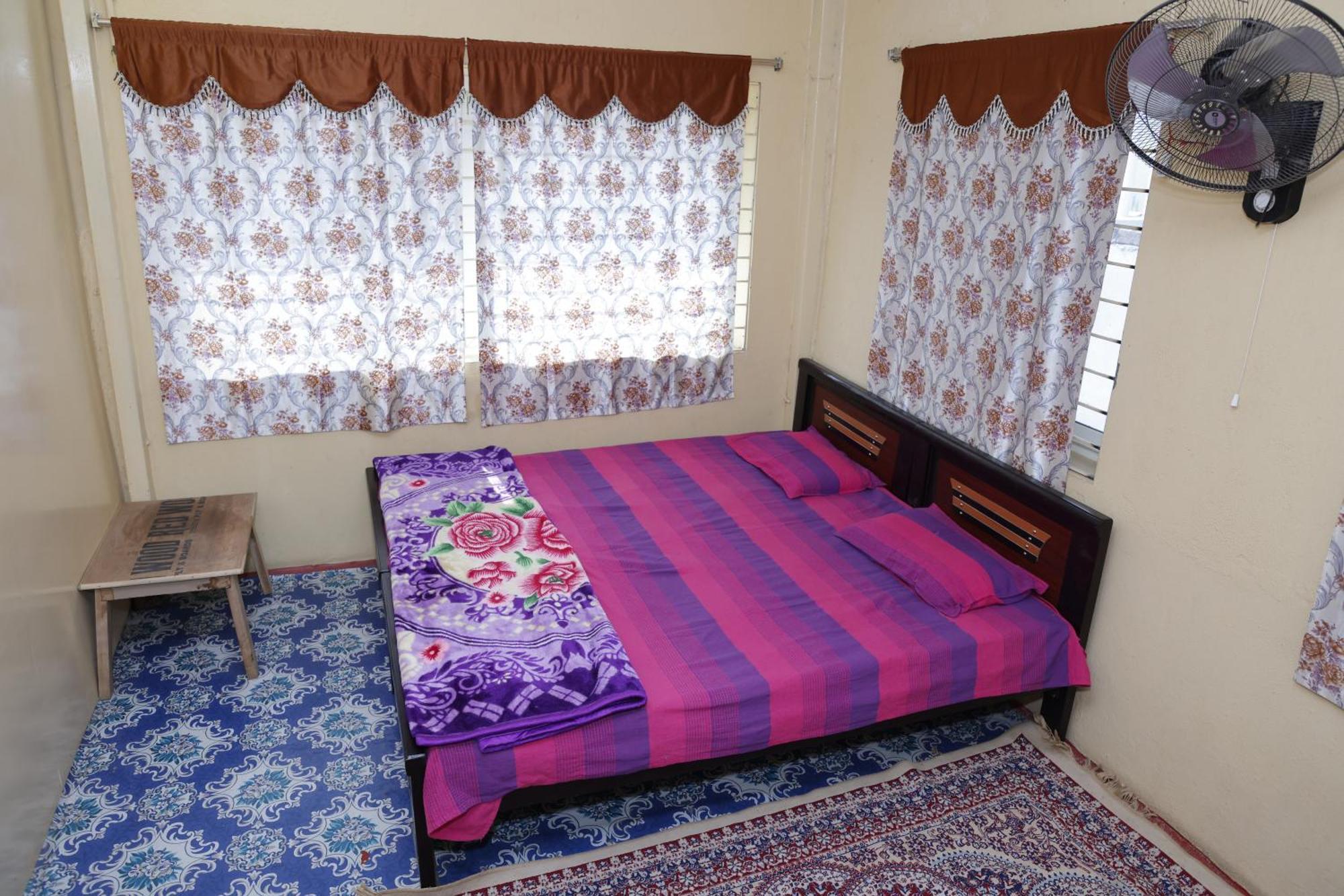 Apartamento 3 Bhk Non-Ac For 4 To 10 Guests For Families Hyderabad Exterior foto